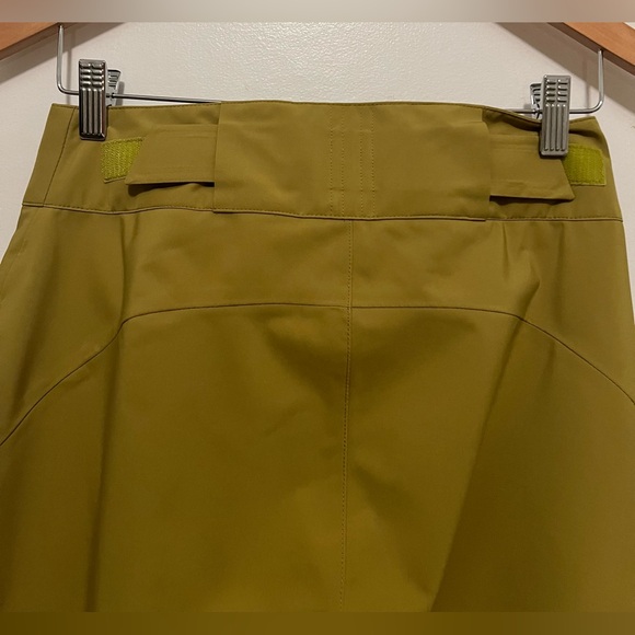 NEW Halfdays Alessandra ski pants in mustang - Picture 9 of 16